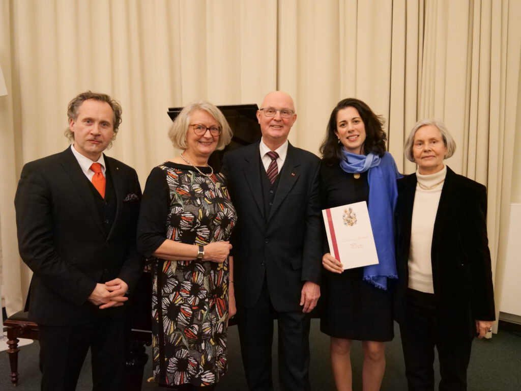 v.l. Prof.Wycik; Martina Damm;H.Karmeier; Marie Jaquot; Gerhild v.Schuch